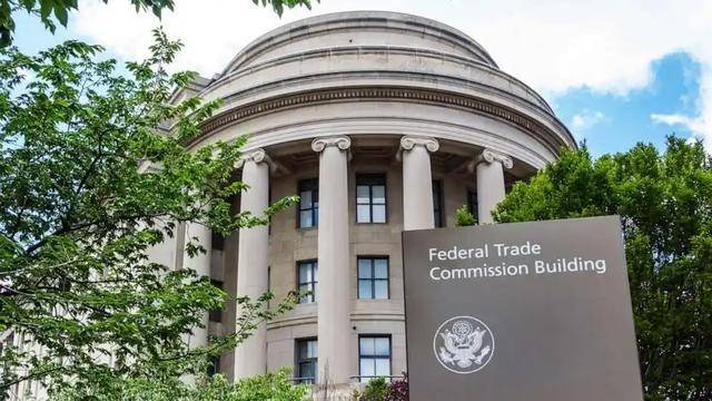 商斥资1450万网友：这是真的眼里有光CQ9电子眼球嵌2克拉钻石！23岁富(图8)